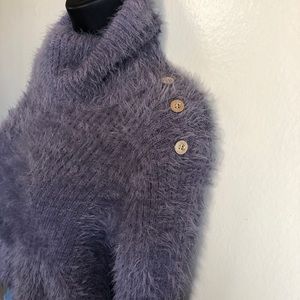 BEBE Fuzzy Very Soft sweater💜 NEW